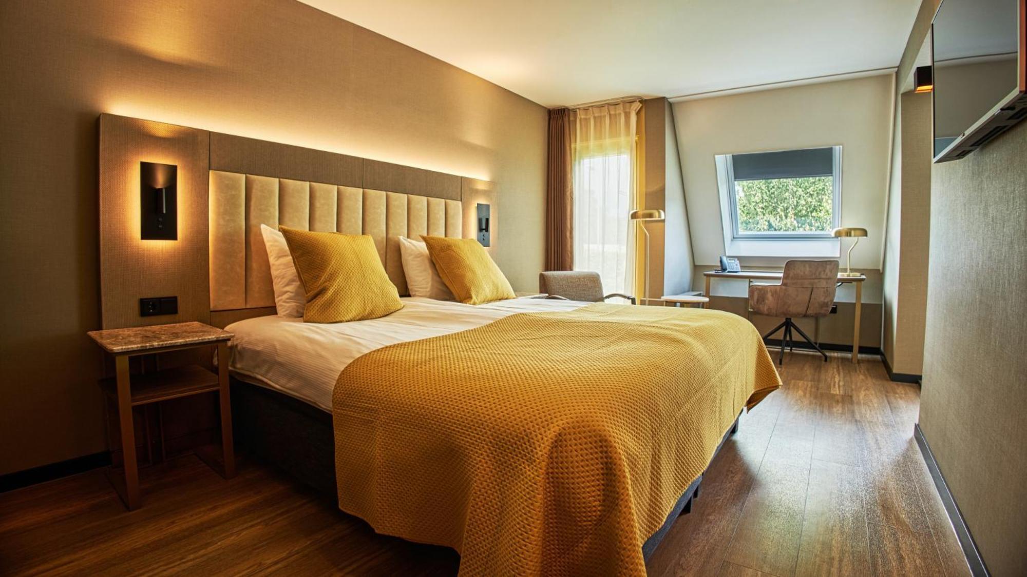 Hotel Гоґевен Екстер'єр фото